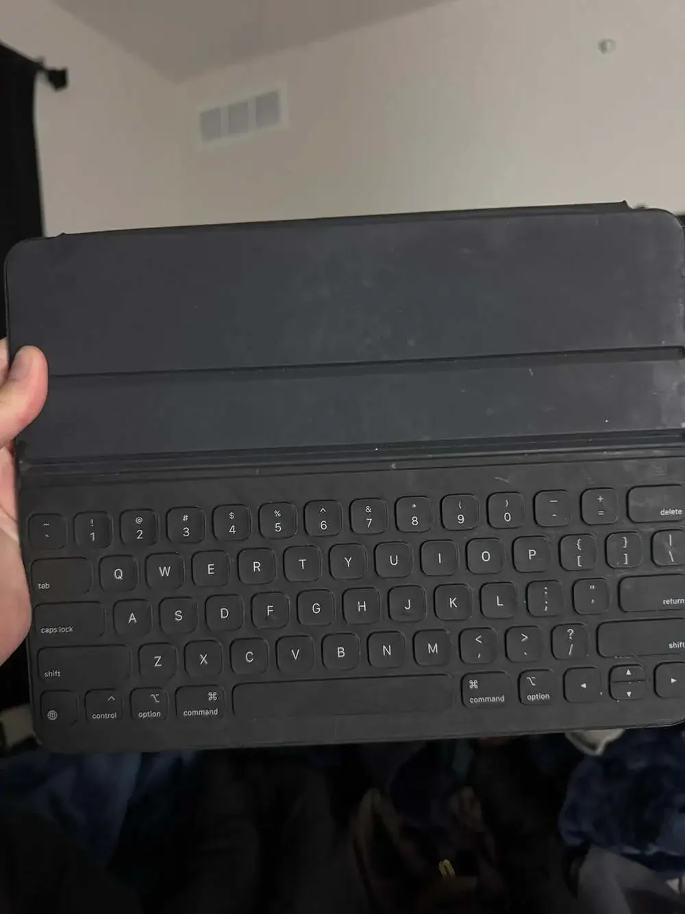 Apple Smart Keyboard Folio for 12.9-inch iPad Pro
